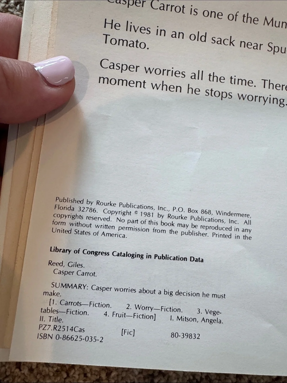 A Munch Bunch Book “Casper Carrot” by Giles Reed